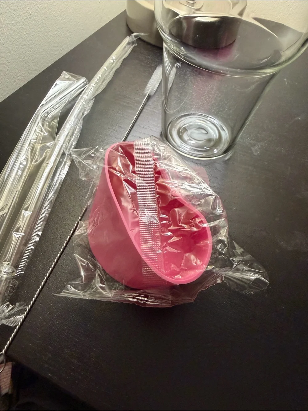 N/A clear glass